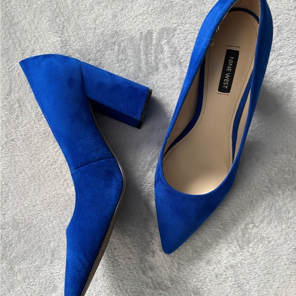 Nine West Royal Blue Heels - Picture 2 of 7